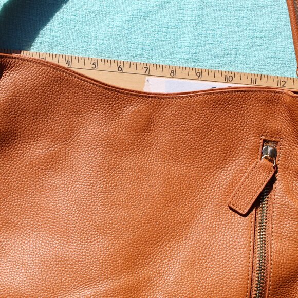 NEW LEATHER TOTE LE MONDE FLORENCE SLOUCH HOBO SHOULDER CARMEL - Picture 11 of 15